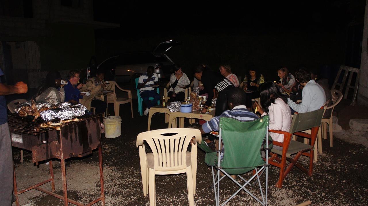 The Greenhouse Arusha Buitenkant foto